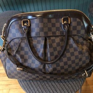 Louis Vuitton Purse